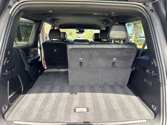 Used 2022 Jeep Wagoneer Series III w/ Flexible Seating Group image 37