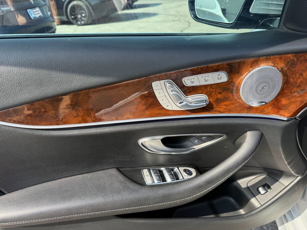 Used 2019 Mercedes-Benz E 450 4MATIC Wagon w/ Premium Package image 12