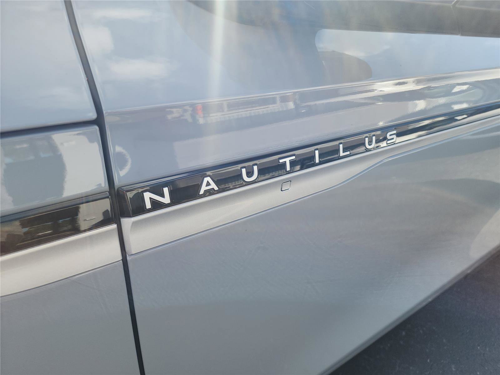 New 2026 Lincoln Nautilus Reserve image 10