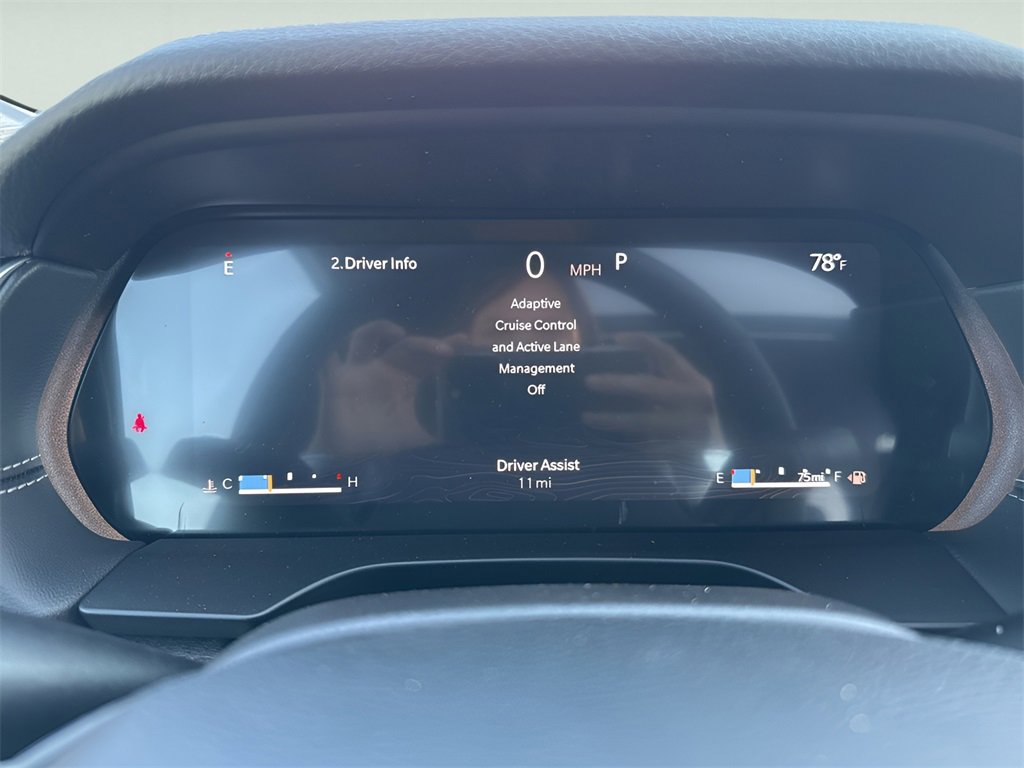 New 2025 Jeep Grand Cherokee Limited w/ Luxury Tech Group II image 28