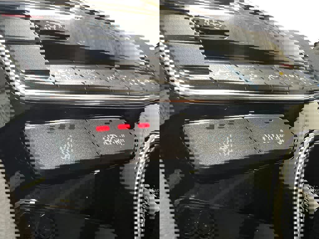 New 2026 Acura RDX SH-AWD image 28