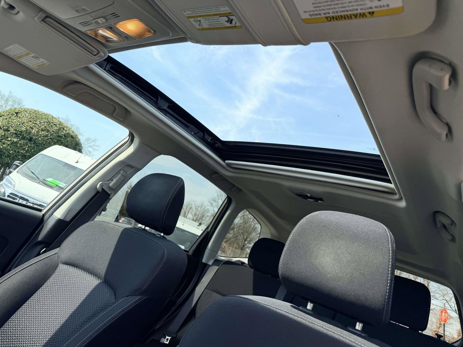 Used 2014 Subaru Forester 2.5i Premium w/ All-Weather Package image 19