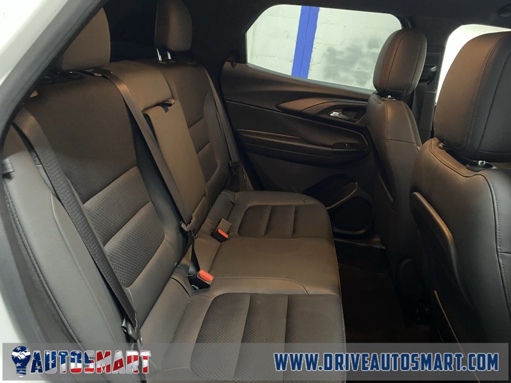 Used 2023 Chevrolet TrailBlazer RS image 19