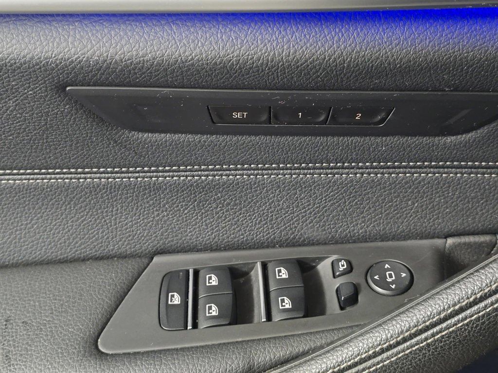Used 2019 BMW 530i xDrive w/ Convenience Package image 11