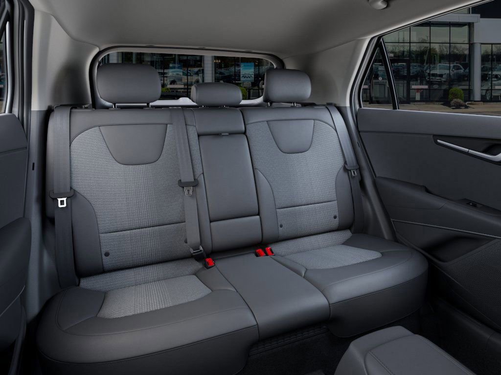 New 2025 Kia Niro EX image 17