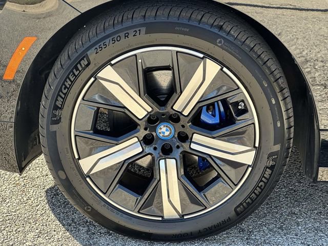 Certified 2023 BMW iX xDrive50 w/ Premium Package image 14