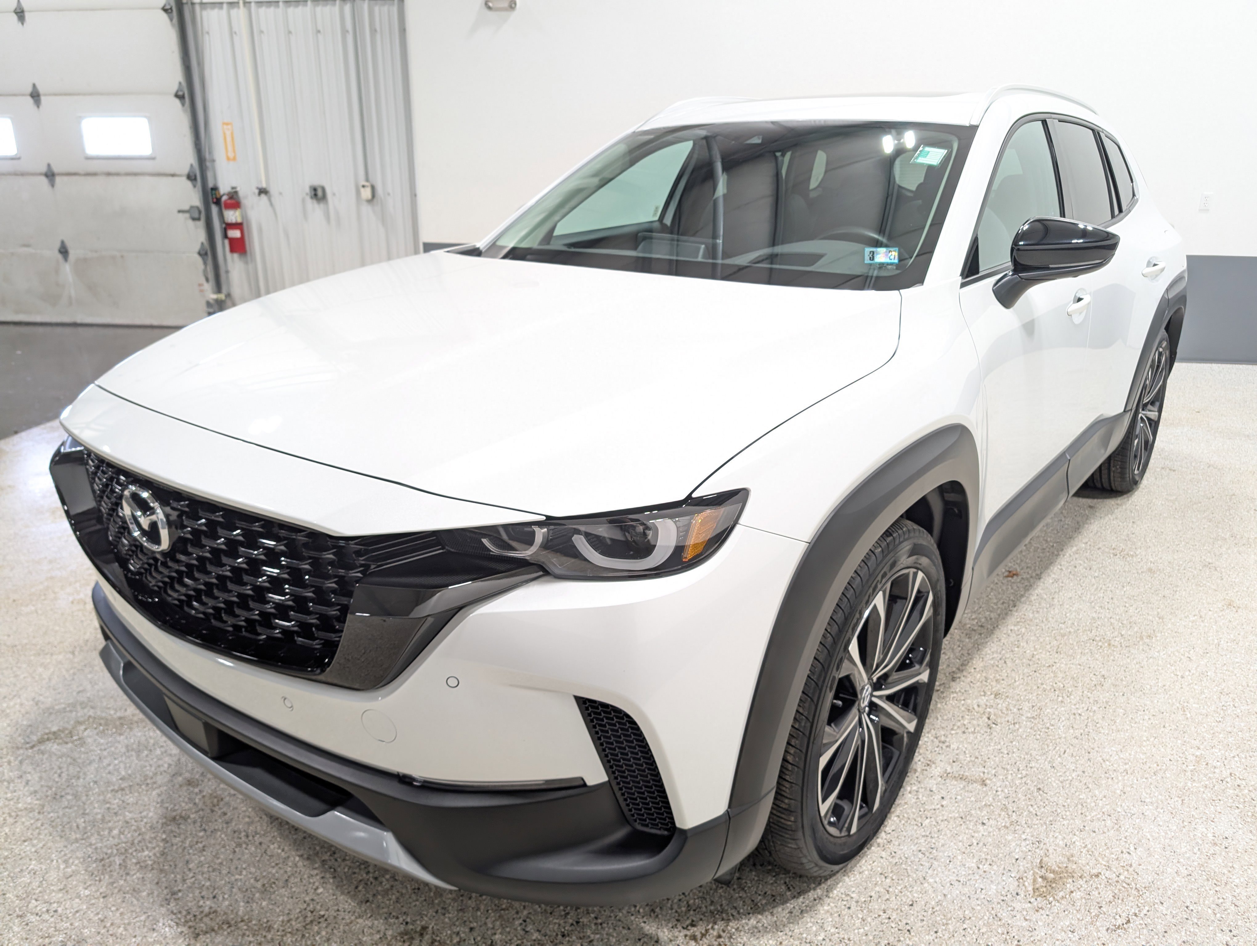 Used 2023 MAZDA CX-50 2.5 Turbo w/ Premium Plus Pkg AWD/4WD image 7