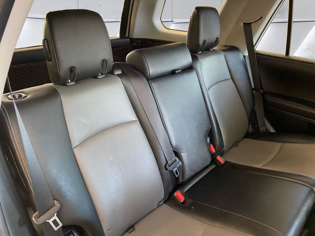 Used 2020 Toyota 4Runner SR5 Premium image 16