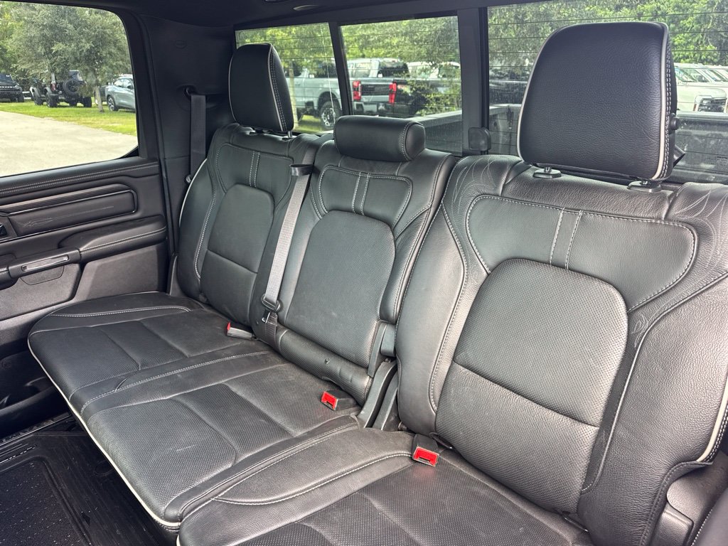 Used 2023 RAM 1500 Limited AWD/4WD image 11