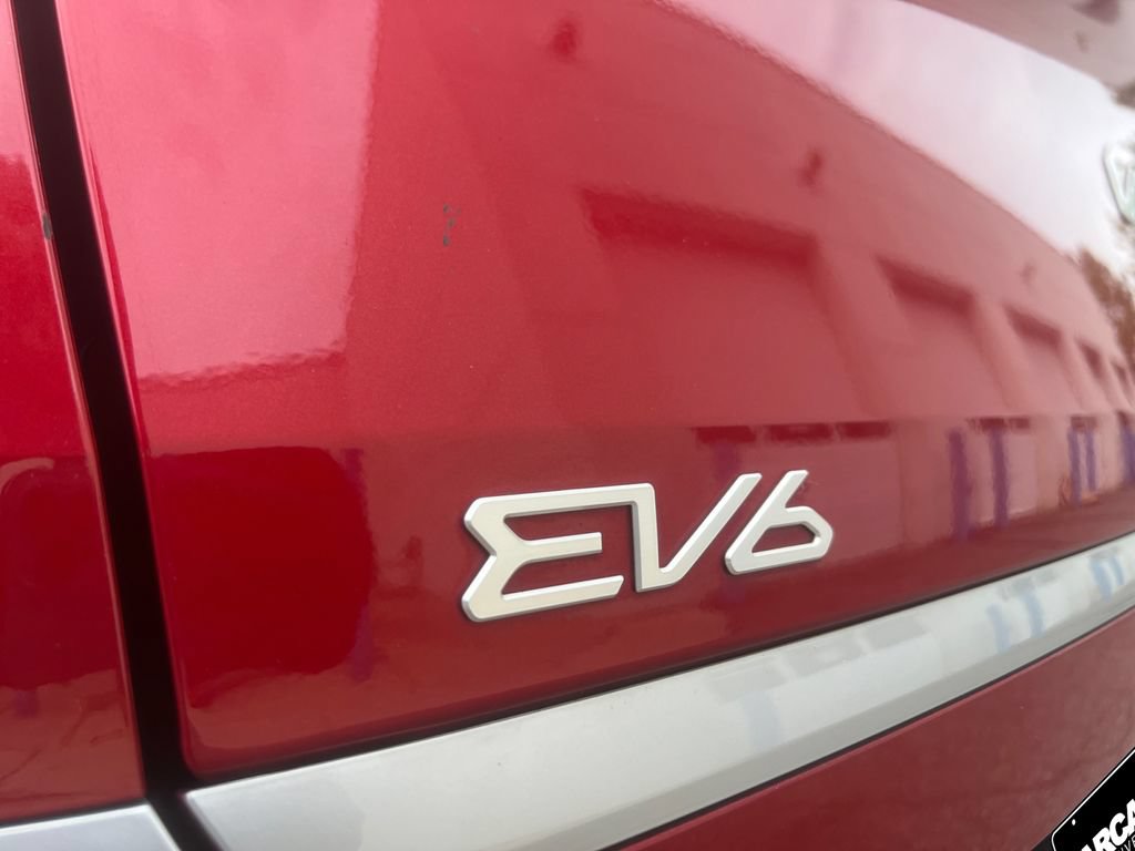 Used 2024 Kia EV6 Light RWD image 30