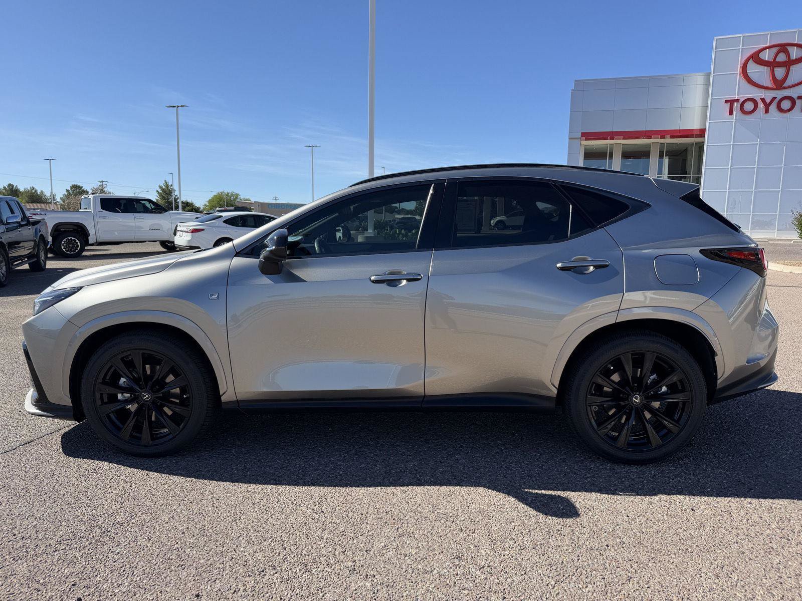 Used 2023 Lexus NX 350 F Sport AWD/4WD image 2