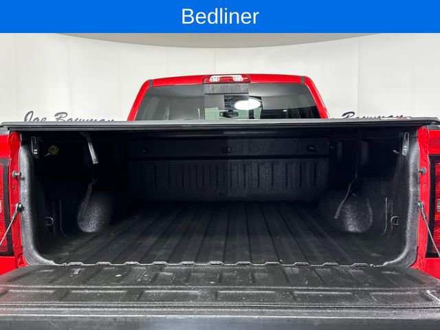 Used 2018 Chevrolet Silverado 1500 LT w/ All Star Edition AWD/4WD image 9