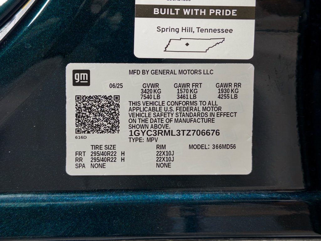 Used 2026 Cadillac Vistiq Platinum w/ LPO, Floor Liner Package AWD/4WD image 28