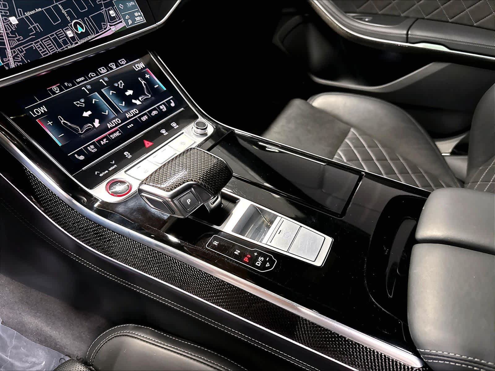 Used 2023 Audi S8 w/ S8 Comfort Plus Package AWD/4WD image 18