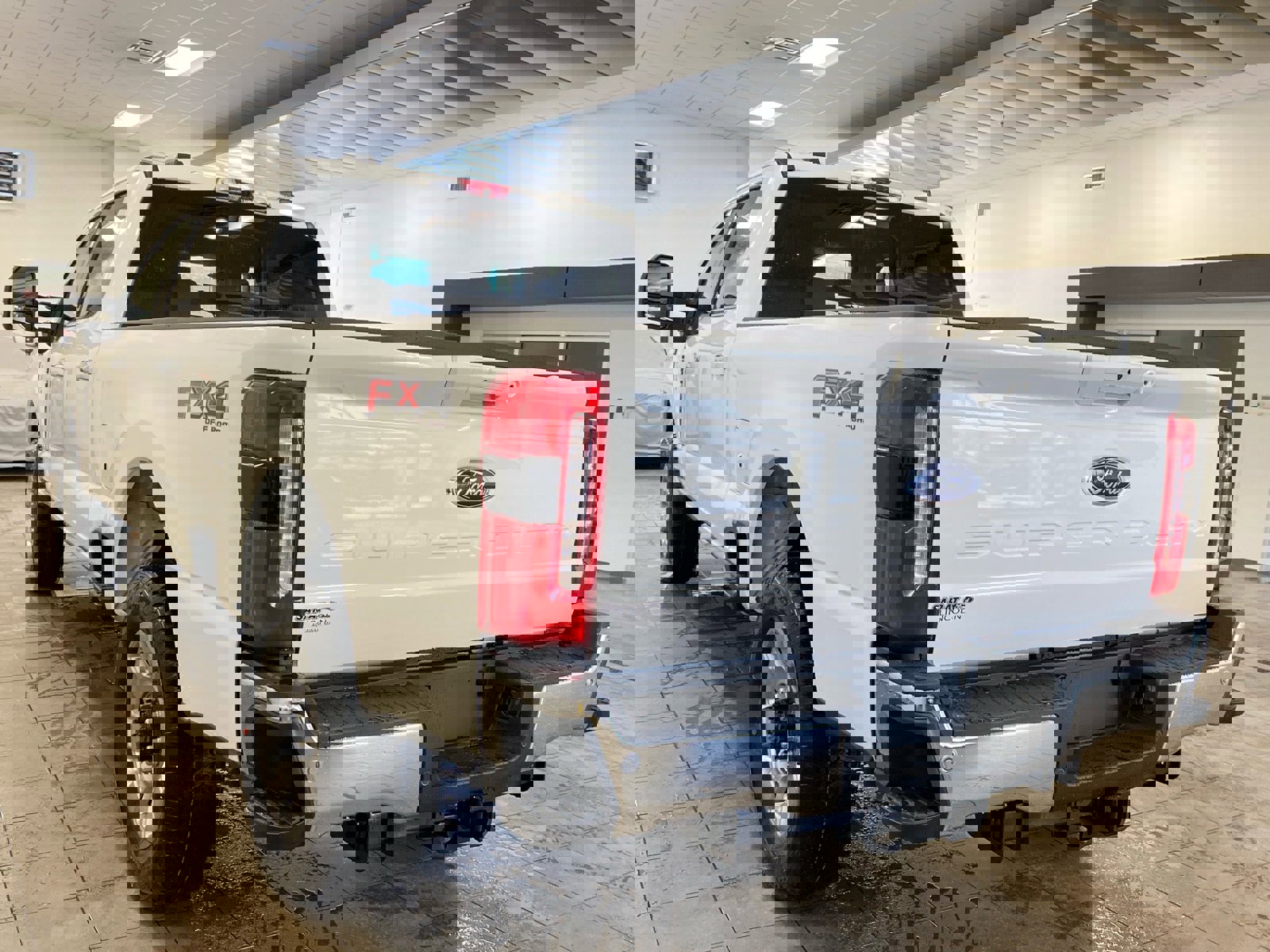 New 2026 Ford F350 Lariat w/ Lariat Ultimate Package image 5