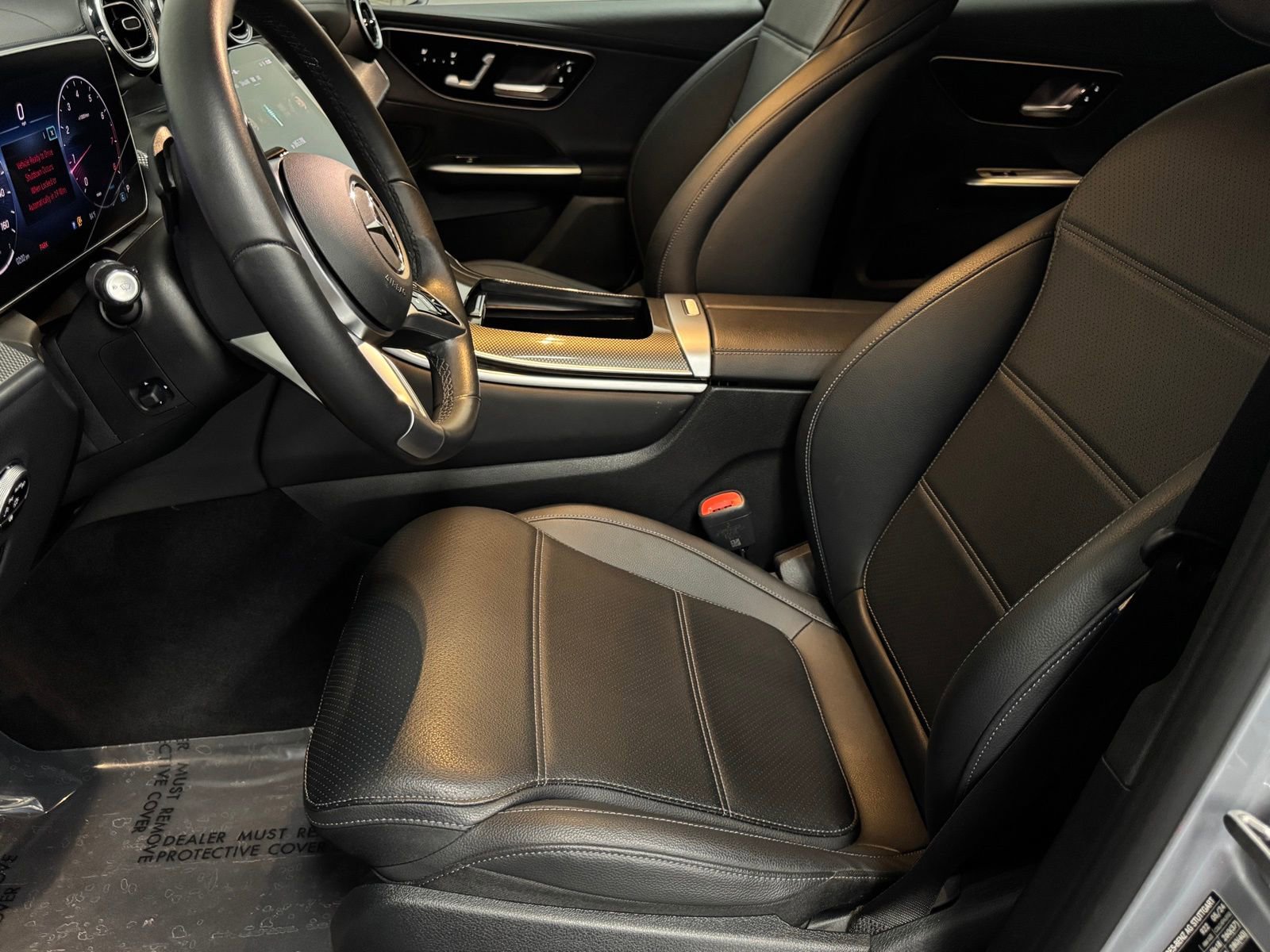 Certified 2024 Mercedes-Benz GLC 300 image 23