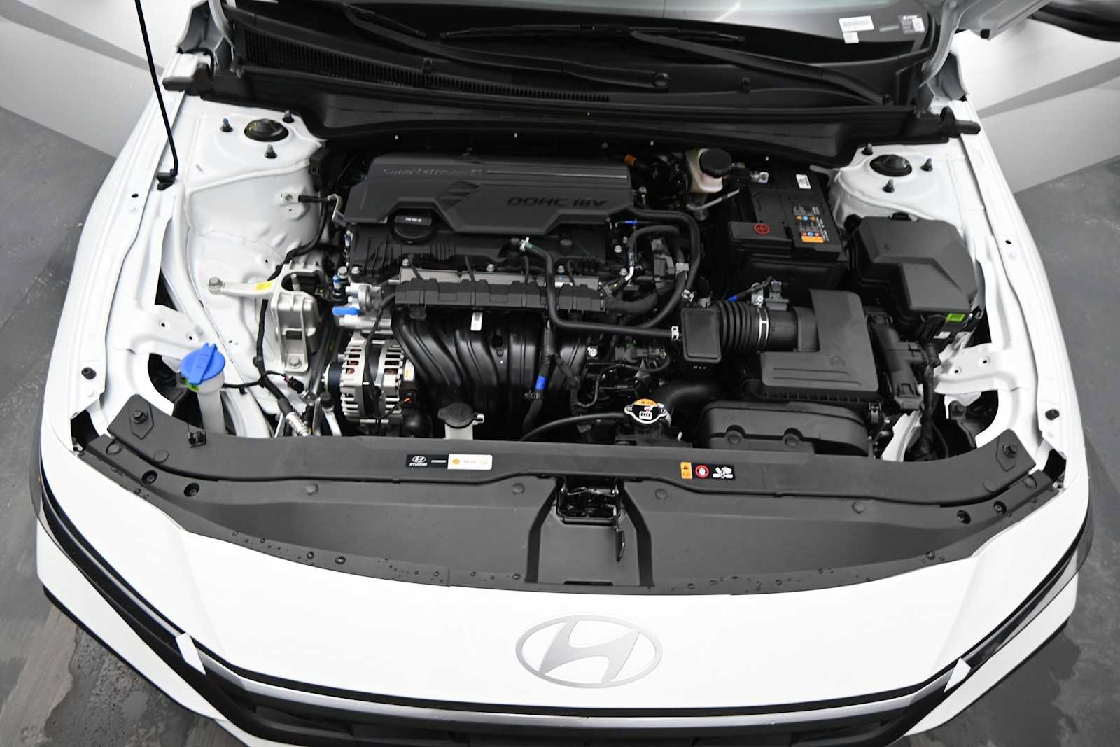 New 2026 Hyundai Elantra SEL Sport FWD image 23