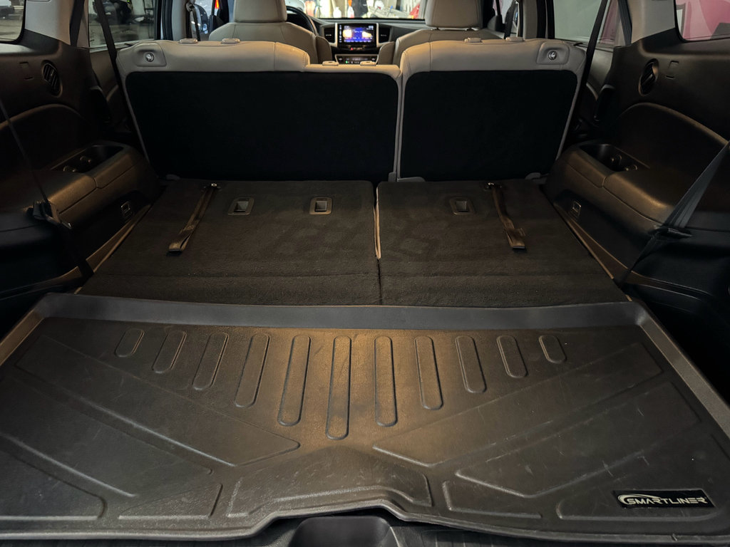 Used 2017 Honda Pilot Touring image 14