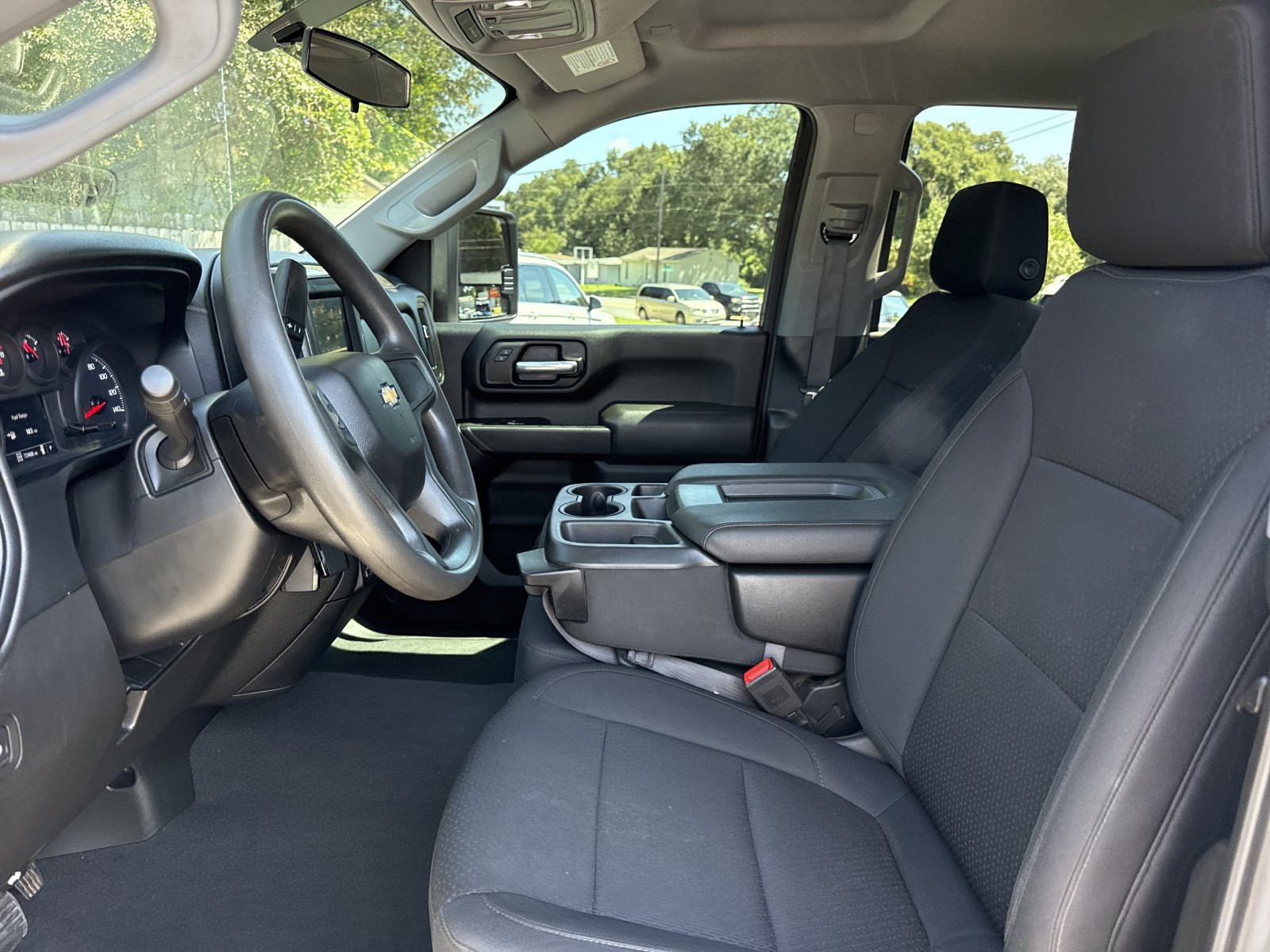 Used 2023 Chevrolet Silverado 2500 Custom AWD/4WD image 9