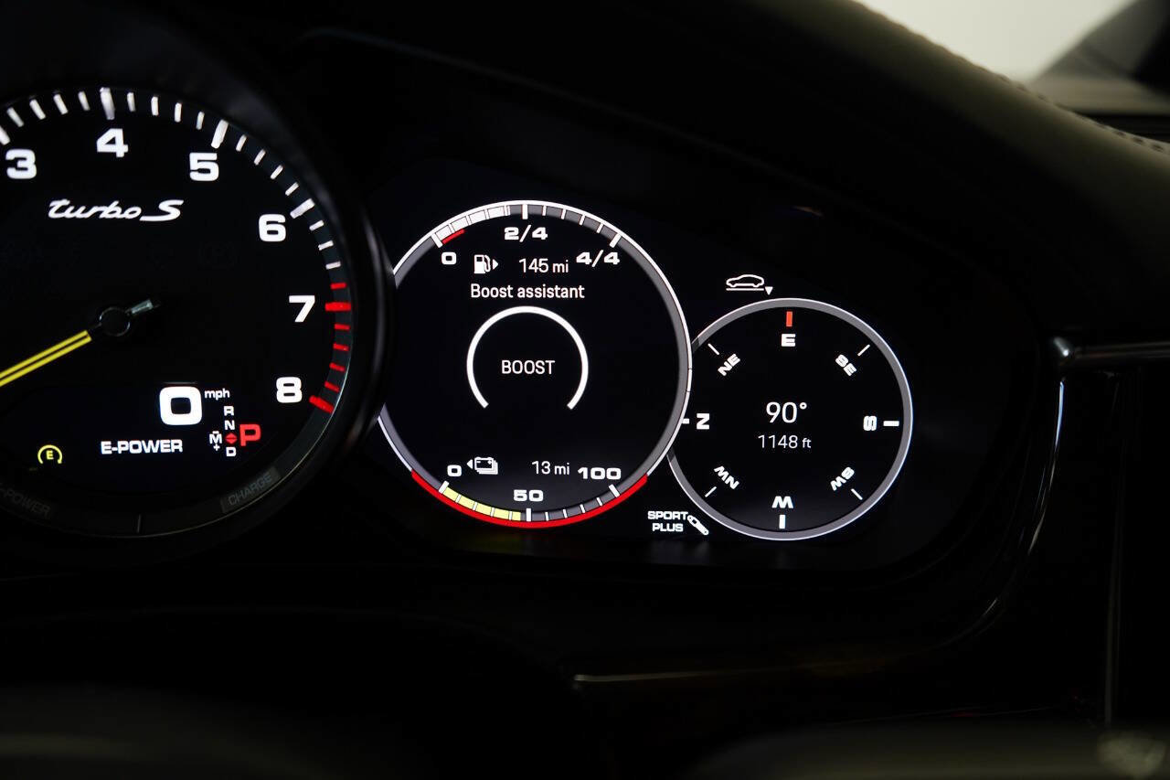 Used 2023 Porsche Panamera Turbo S image 90