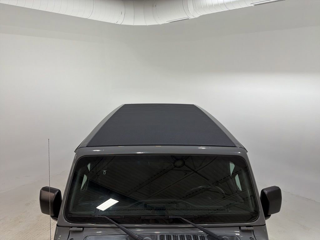 Used 2022 Jeep Wrangler Unlimited Sport image 31