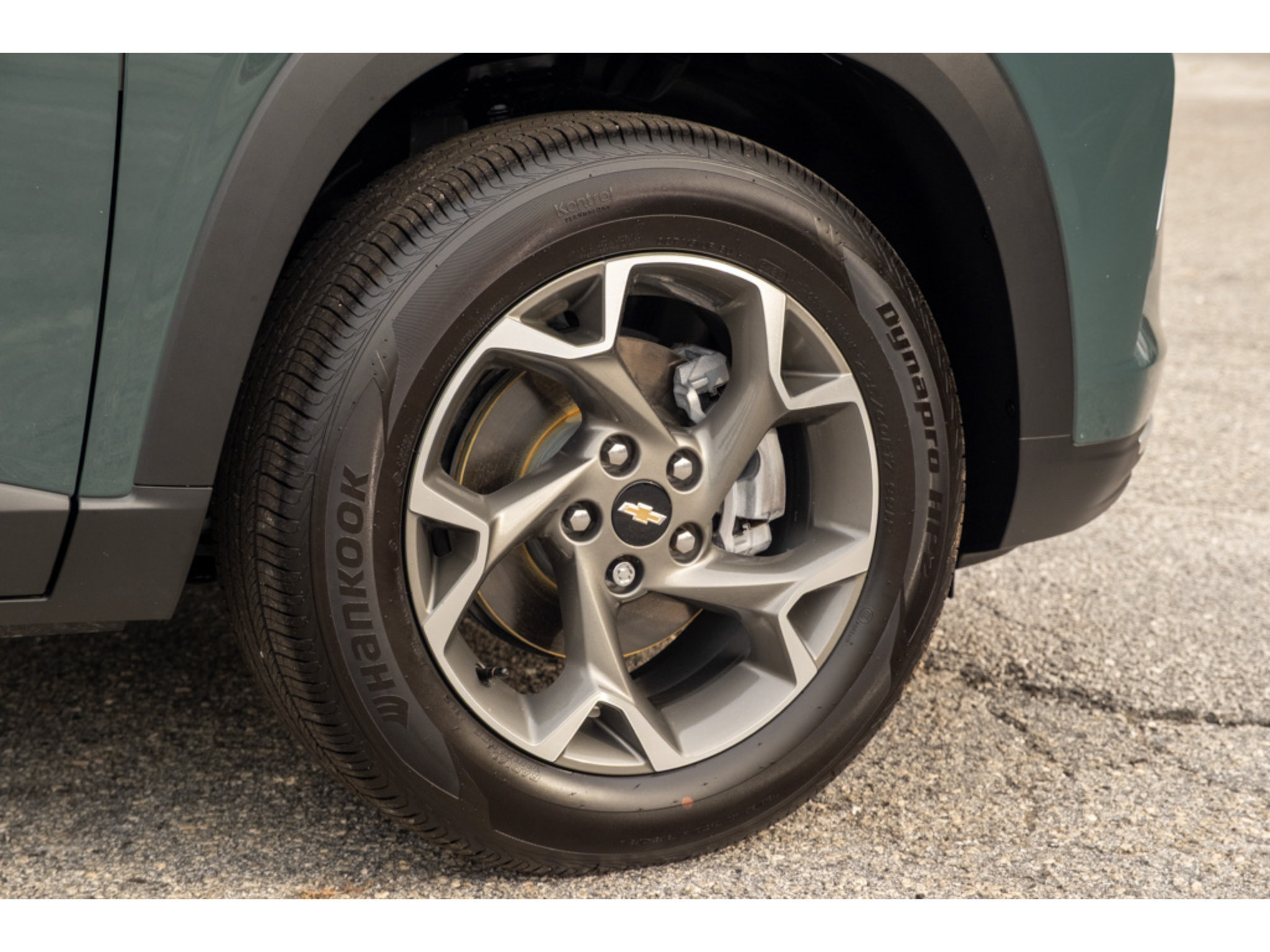 Used 2026 Chevrolet Trax LT FWD image 9