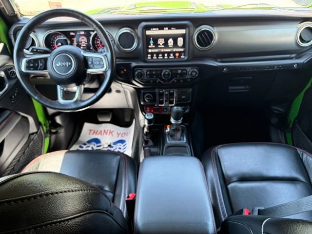 Used 2019 Jeep Wrangler Unlimited Rubicon w/ Dual Top Group AWD/4WD image 32