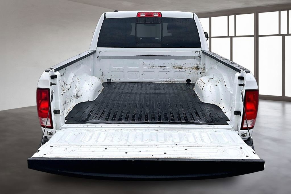 Used 2017 RAM 1500 Classic SLT image 7