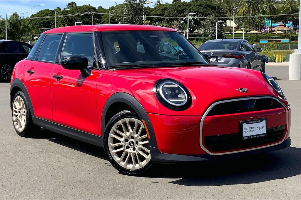 Certified 2025 MINI Cooper S FWD image 33