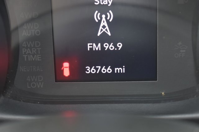 Used 2023 Jeep Wrangler Sport S image 21