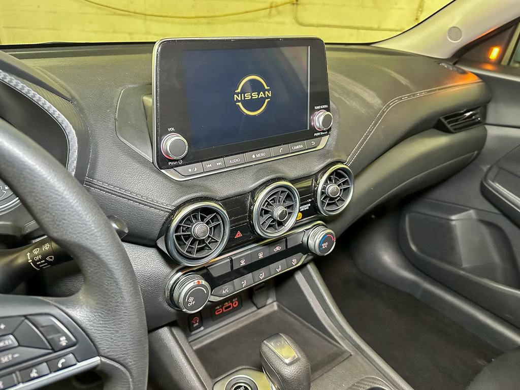 Used 2024 Nissan Sentra SV FWD image 36
