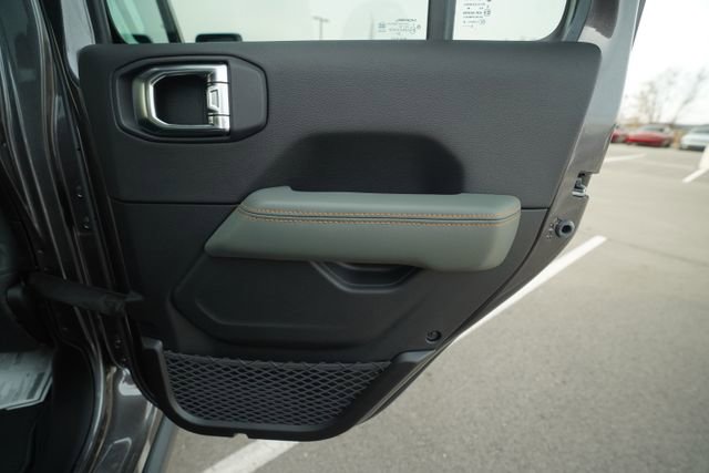 New 2026 Jeep Gladiator Mojave image 21