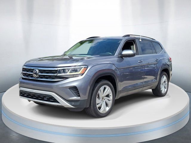 Used 2022 Volkswagen Atlas SE image 2