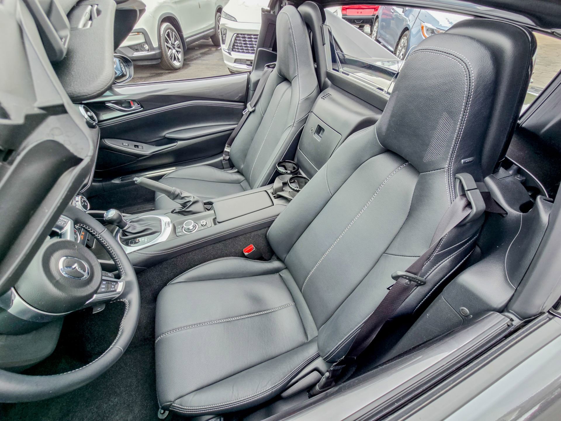 Used 2024 MAZDA MX-5 Miata RF Grand Touring image 49