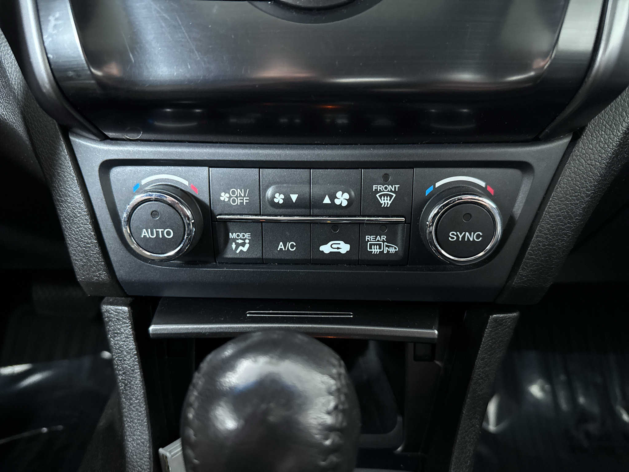 Used 2013 Acura ILX w/ Premium Package FWD image 24