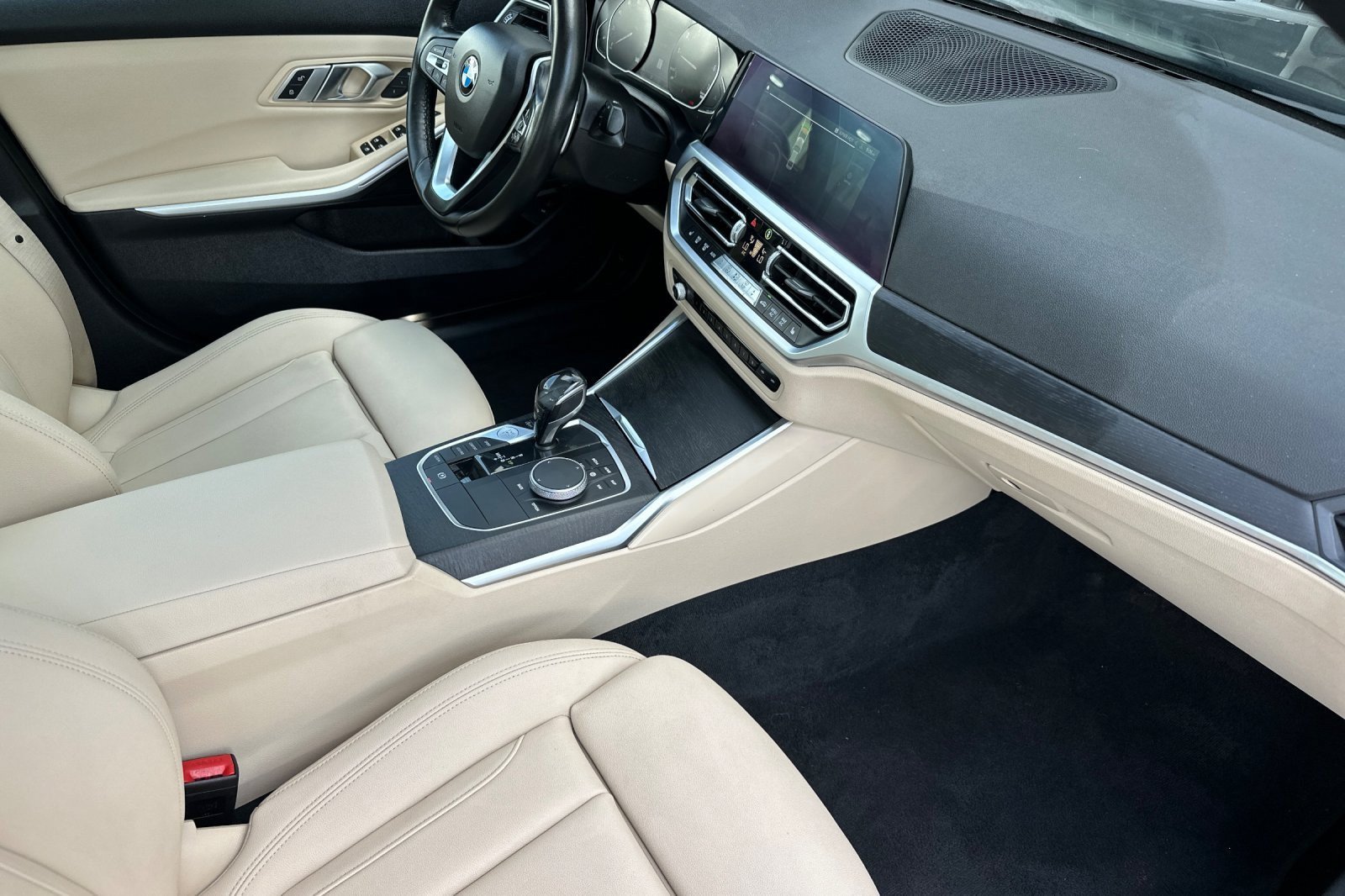 Used 2021 BMW 330i Sedan w/ Convenience Package RWD image 14