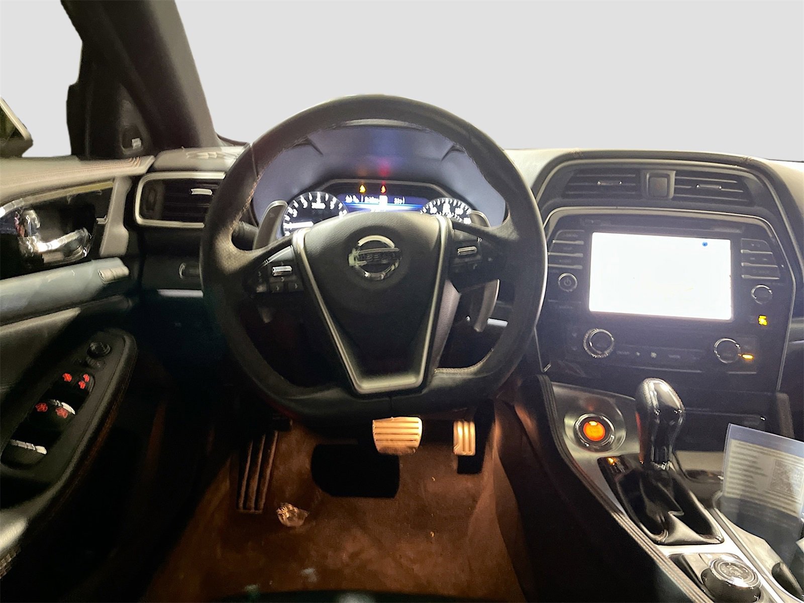 Used 2023 Nissan Maxima SR w/ Sport Mat Group image 24