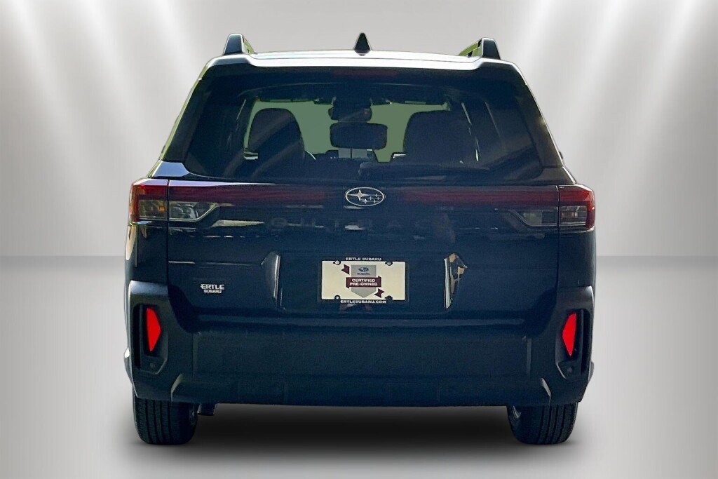 Certified 2026 Subaru Outback Premium w/ Premium/Limited Package AWD/4WD image 6