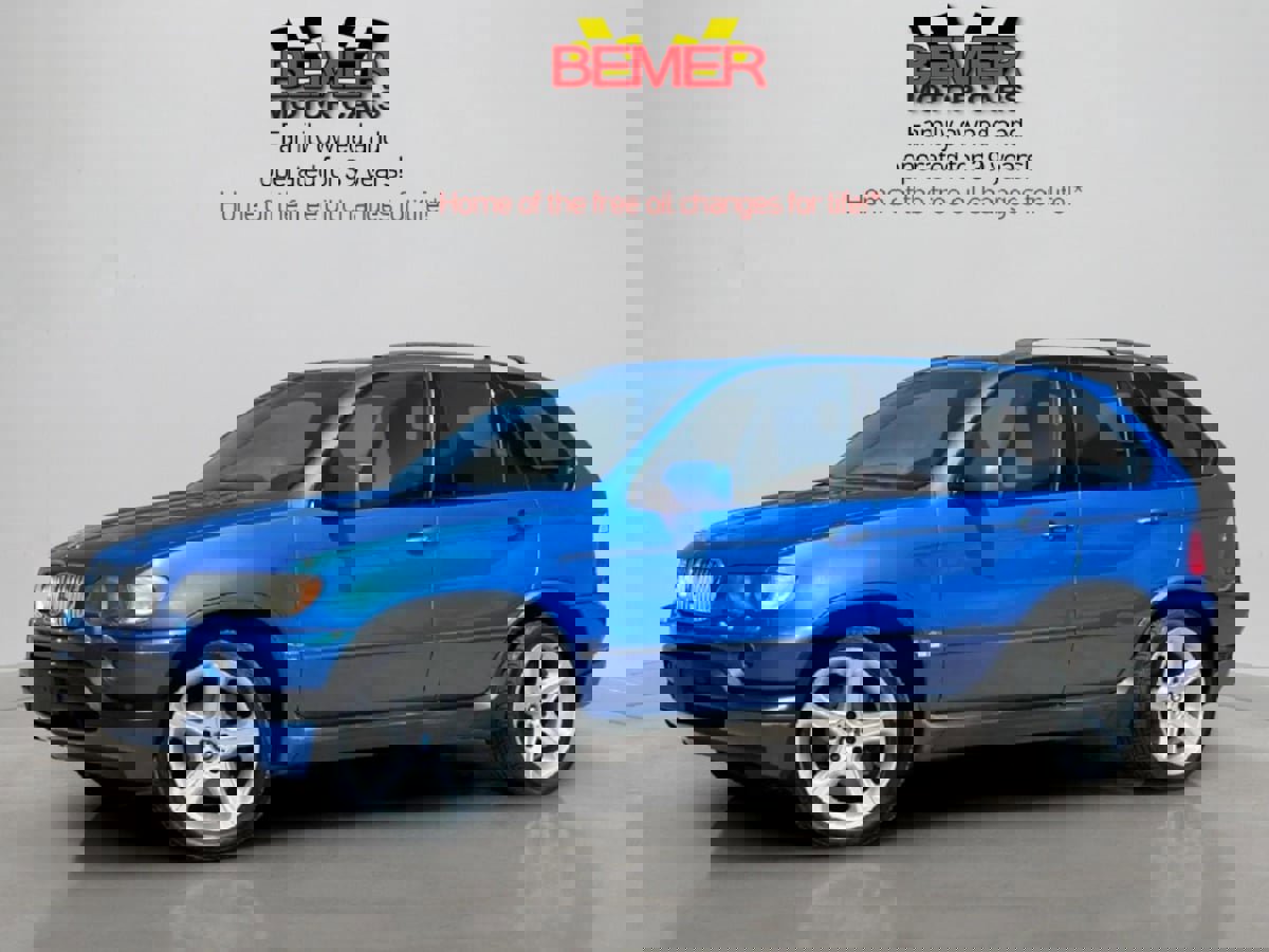 Used 2003 BMW X5 4.6is image 1