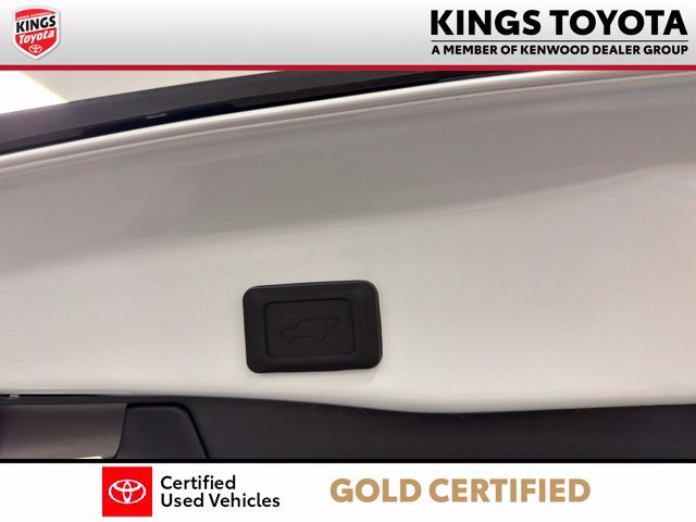 Used 2023 Toyota RAV4 Limited w/ Limited Grade Weather Package AWD/4WD image 15