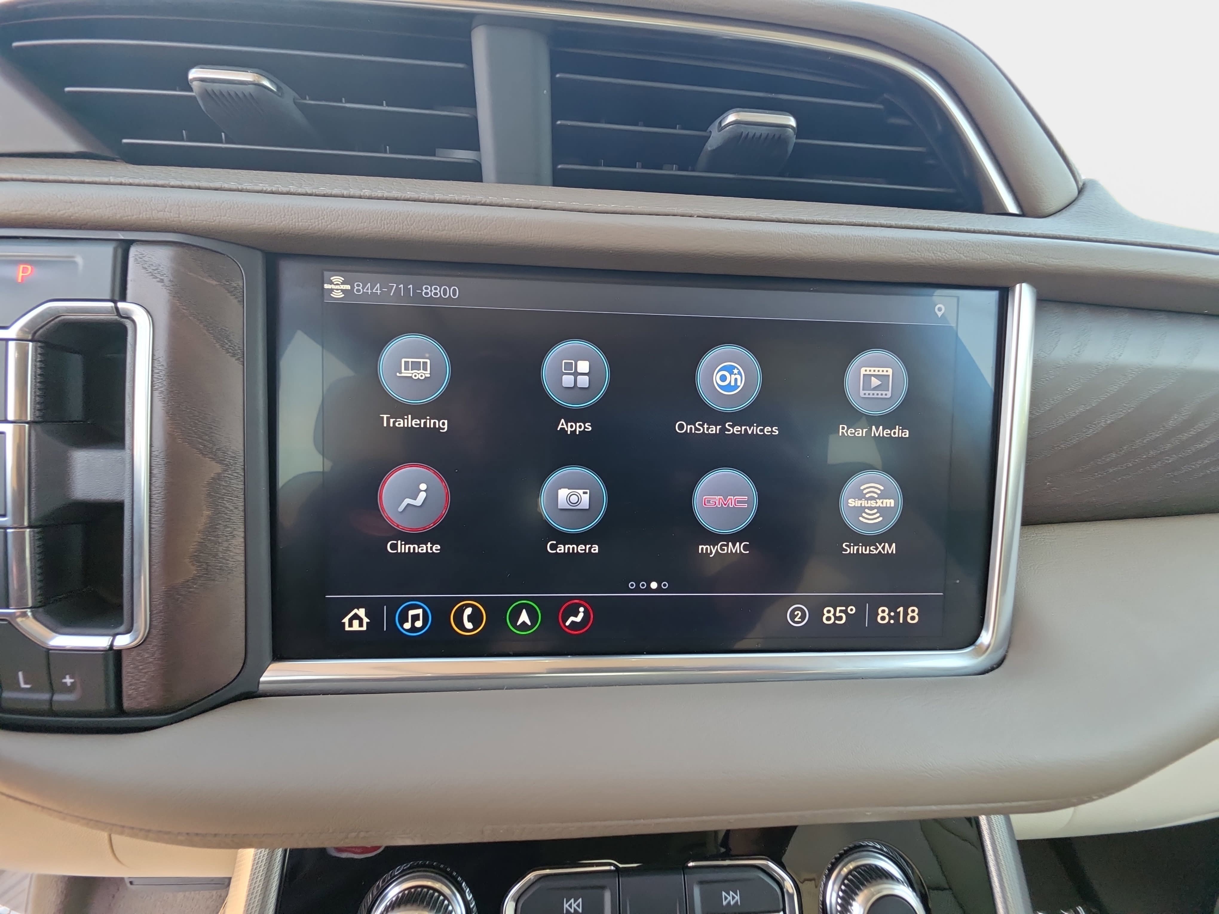 Used 2021 GMC Yukon Denali w/ Denali Premium Package AWD/4WD image 24
