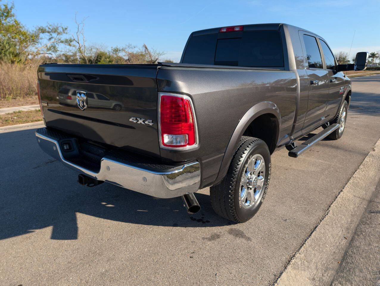 Used 2016 RAM 2500 Laramie w/ Convenience Group image 6