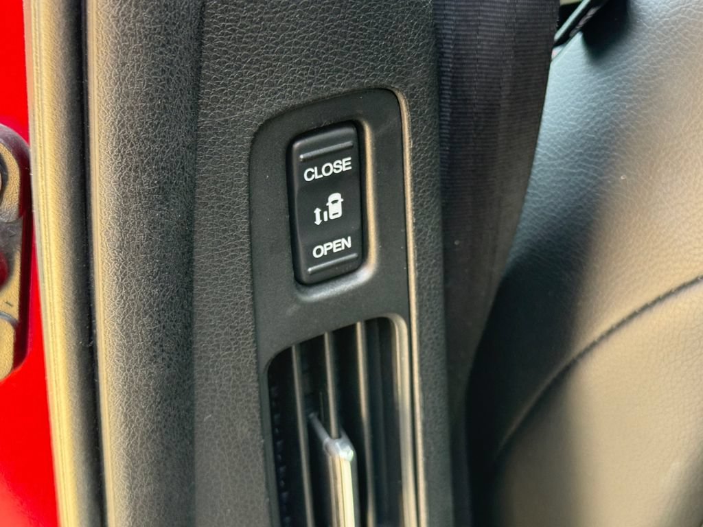 Used 2025 Honda Odyssey Sport-L image 48