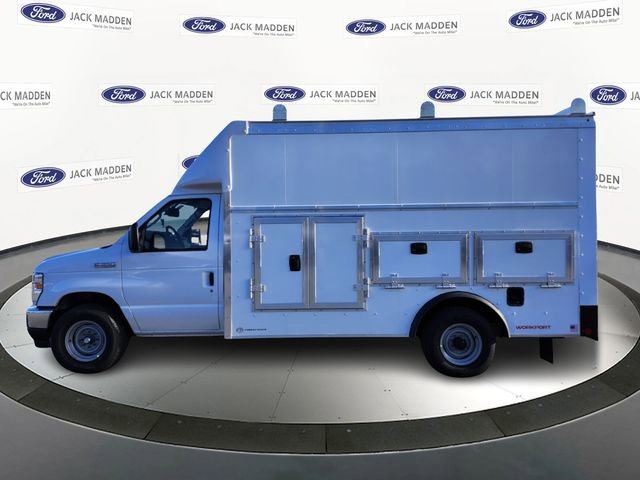 New 2026 Ford E-350 and Econoline 350 Super Duty w/ Power Equipment Group RWD image 2