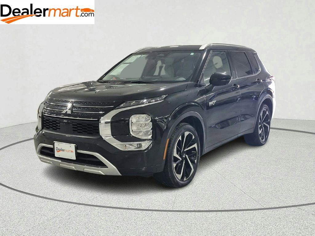 Used 2024 Mitsubishi Outlander SEL AWD/4WD image 1