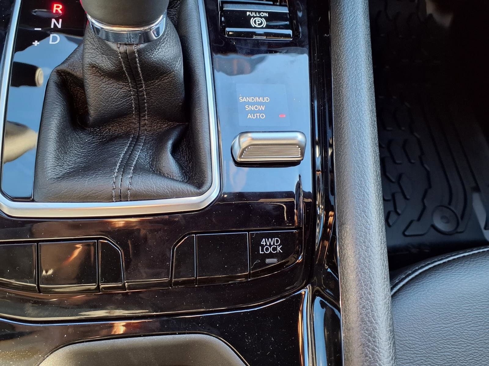 New 2026 Jeep Compass Latitude AWD/4WD image 10