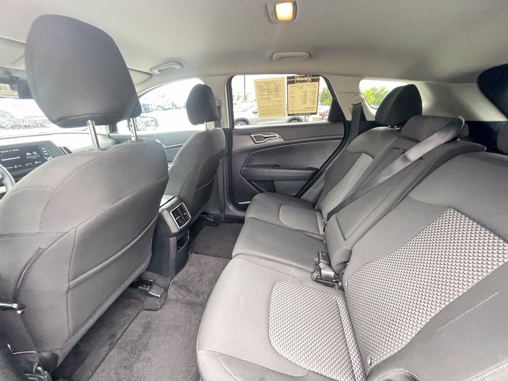 Used 2023 Kia Sportage LX FWD image 24