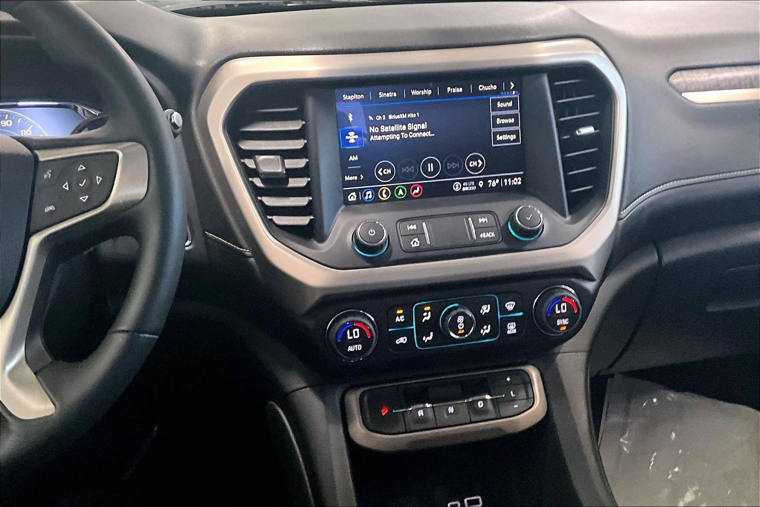 Used 2023 GMC Acadia Denali AWD/4WD image 5