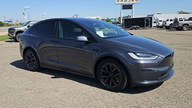 Used 2022 Tesla Model X image 2
