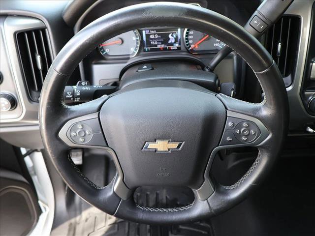 Used 2017 Chevrolet Silverado 1500 LT w/ Redline Edition AWD/4WD image 13